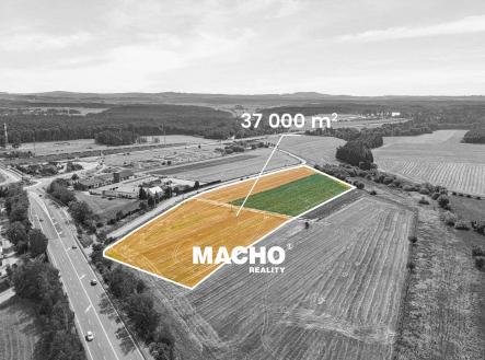 macho-reality-prodej-pozemky-mesice-09 | Prodej - pozemek pro komerční výstavbu, 37 000 m²