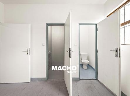 machoreality-pronajem-haly-chrastany-04 | Pronájem - komerční objekt, sklad, 588 m²
