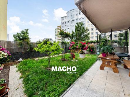 macho-reality-prodej-bytu-krivoklatska-praha-10 | Prodej bytu, 3+kk, 98 m²