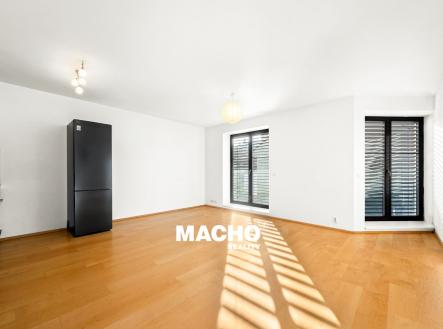 hotovo-3 (2) | Pronájem bytu, 2+kk, 51 m²