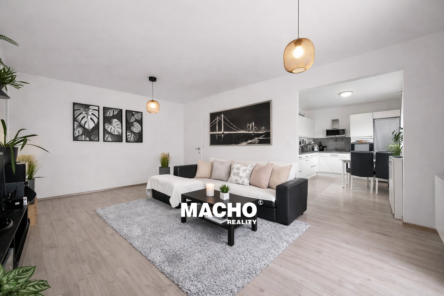 3+kk se soukromou zahradou 199 m² a 2 parkovacími místy, Hostouň