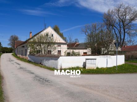 20260422-104909 - A6701950 | Prodej - zemědělský objekt, 3 881 m²