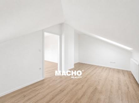prodej-bytu-2-kk-49-m2-sobeslav-ii-chatgpt-image-5-5-2026-21-34-06-79e7a4 | Prodej bytu, 2+kk, 49 m²