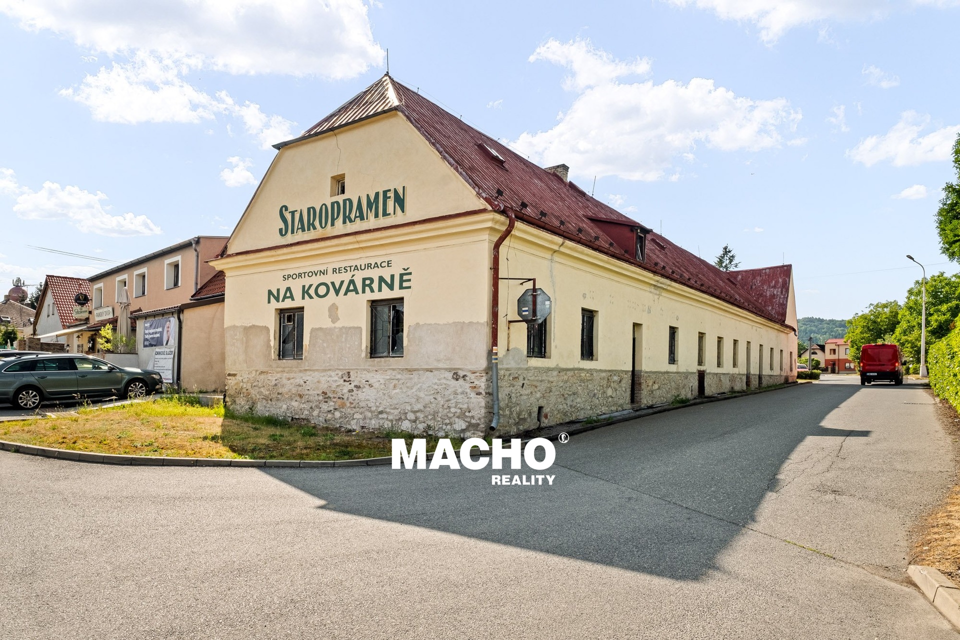 Prodej rodinného domu 286 m², Řitka