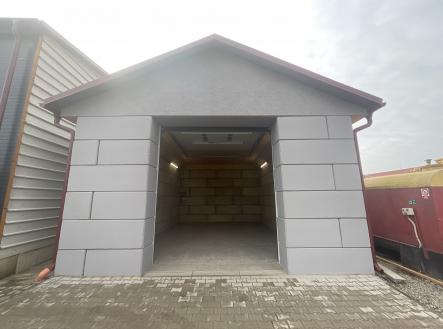 IMG_2107 | Pronájem - komerční objekt, sklad, 42 m²
