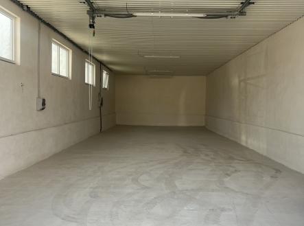 IMG_4818 | Pronájem - komerční objekt, sklad, 108 m²