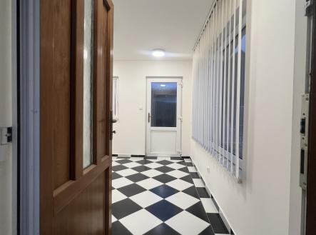 IMG_4870 | Pronájem - komerční objekt, jiný, 13 m²