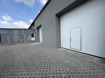 IMG_8867 | Pronájem - komerční objekt, sklad, 150 m²