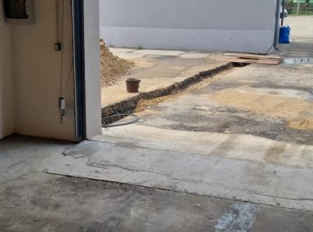 IMG_2568 | Pronájem - komerční objekt, sklad, 108 m²