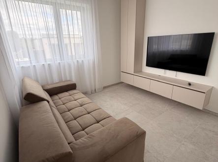 IMG_6889 | Pronájem bytu, 2+kk, 65 m²
