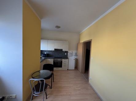 foto: 2 | Pronájem bytu, 1+kk, 27 m²