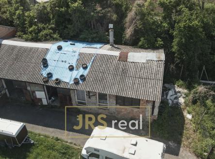 1 Dron | Prodej - komerční objekt, sklad, 164 m²