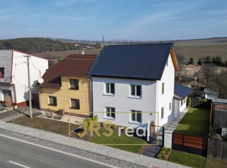 DJI_0252_upravene | Prodej - dům/vila, 200 m²