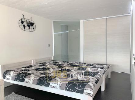 IMG_8799-2 | Pronájem bytu, 1+kk, 41 m²
