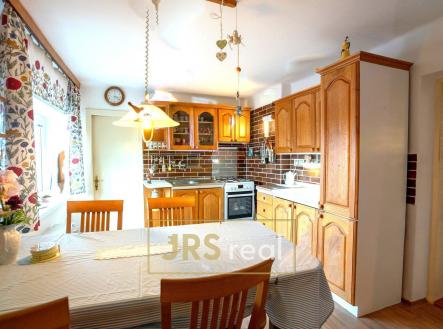 prodej-rodinneho-domu-255-m2-brumovice-mp905027-hdr-f38151 | Prodej - dům/vila, 238 m²