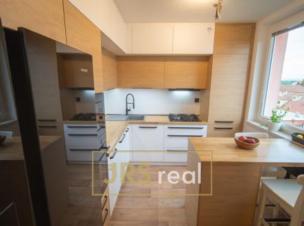 Prodej bytu, 3+1, 74 m² obrázek