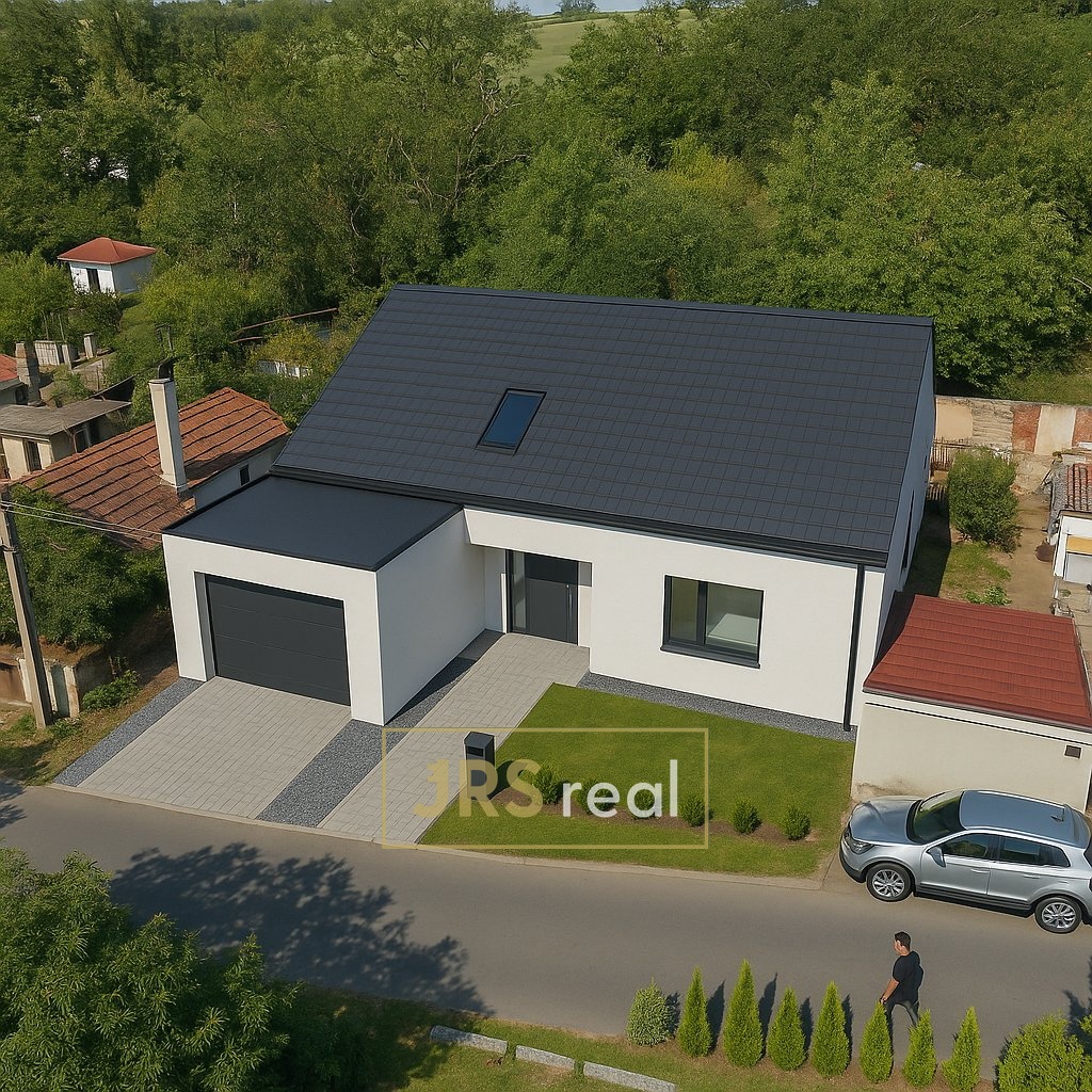 ChatGPT Image 15. 8. 2025 13_36_12