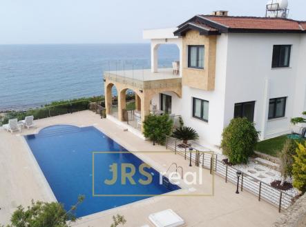 WhatsApp Image 2025-06-19 at 14.33.40 (1) | Prodej - dům/vila, 200 m²