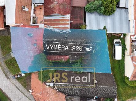 iou╠Őo | Prodej - dům/vila, 165 m²