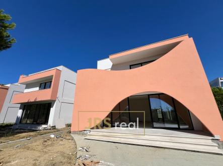 IMG-20250929-WA0033 | Prodej - dům/vila, 227 m²