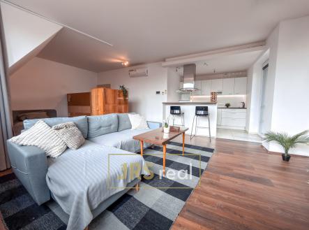 IMG_4826 | Prodej bytu, 1+kk, 51 m²