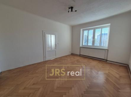 WhatsApp Image 2025-11-18 at 14.46.22 | Pronájem bytu, 2+1, 67 m²