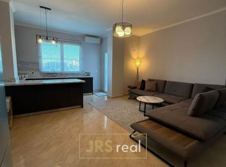 WhatsApp Image 2025-11-05 at 16.29.59 (2) | Prodej bytu, 2+kk, 70 m²