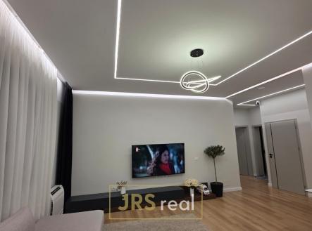 WhatsApp Image 2026-02-03 at 14.28.20 | Prodej - dům/vila, 300 m²