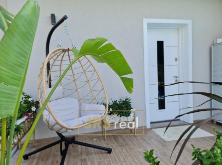 WhatsApp Image 2026-02-09 at 12.00.54 (20) | Prodej - dům/vila, 176 m²