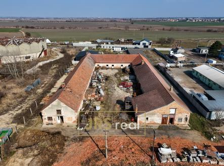 Prodej - komerční objekt, sklad, 1 271 m² obrázek
