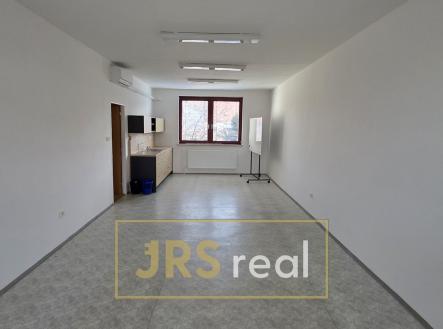20260303_095738 | Pronájem - kanceláře, 34 m²