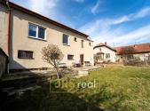 Prodej - dům/vila, 302 m²