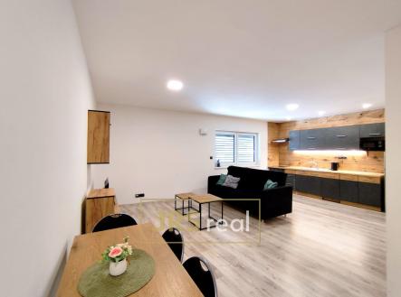 WhatsApp Image 2026-03-19 at 18.51.561 | Pronájem bytu, 2+kk, 60 m²