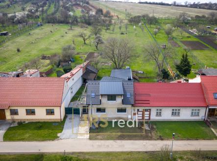 DJI_20260401061018_0038_D | Prodej - dům/vila, 236 m²