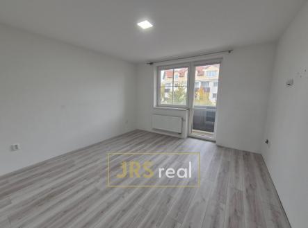 IMG-20251009-WA0030 | Pronájem bytu, 3+kk, 76 m²