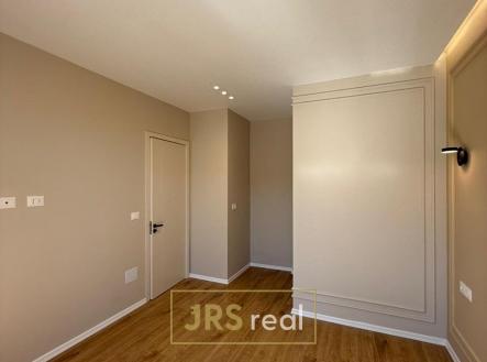 WhatsApp Image 2026-04-29 at 13.53.43 | Prodej bytu, 2+kk, 57 m²