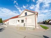 Pronájem bytu, 3+kk, 75 m²