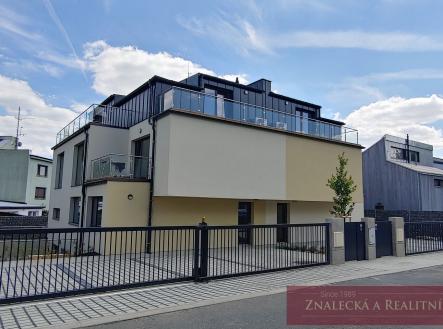 Prodej bytu, 2+kk, 101 m² obrázek