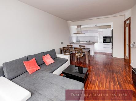 Pronájem bytu, 3+kk, 95 m²