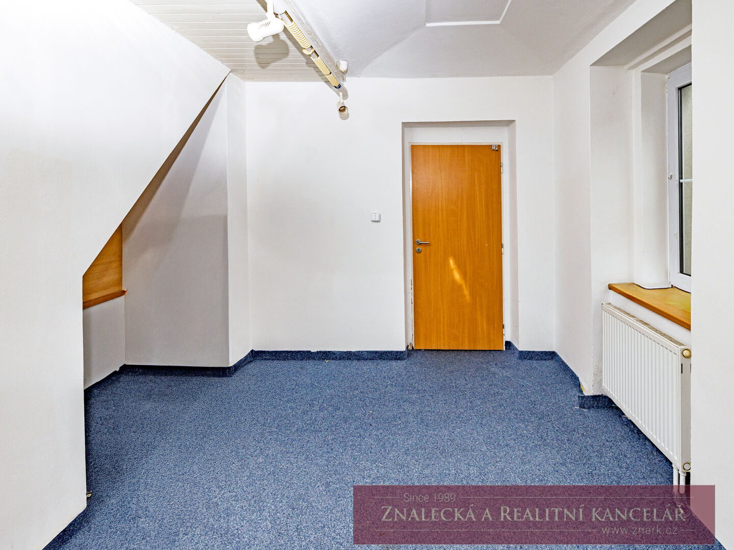 Komerční objekt s parkováním, zahradou a skvělou dostupností  - Modřanská, Praha 4