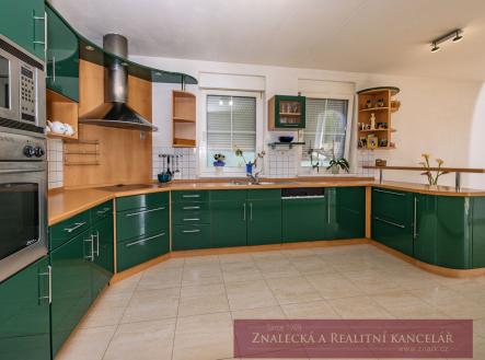 Prodej - dům/vila, 250 m²