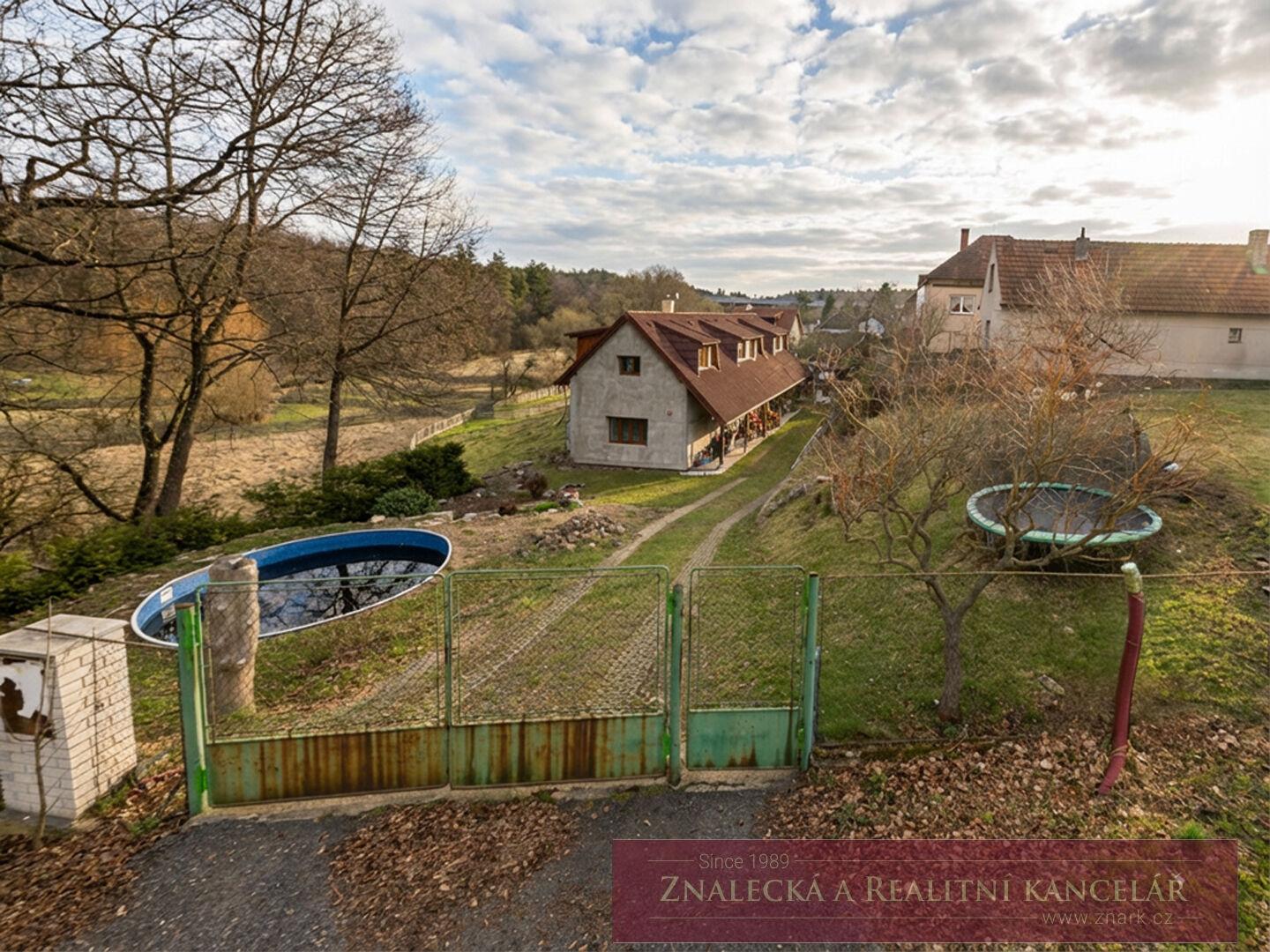 Rodinný dům 5+1 v obci Voznice