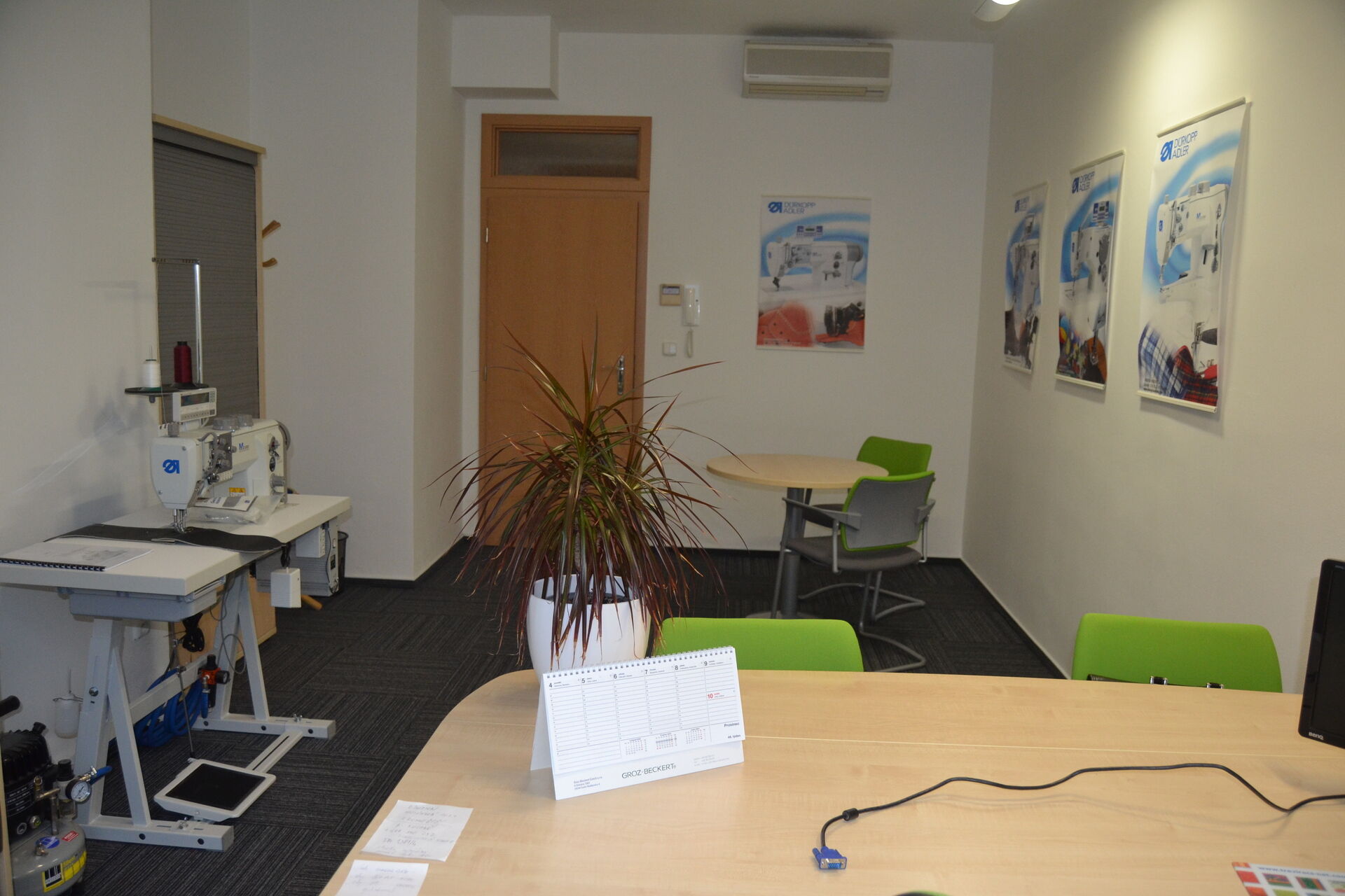 kancelář k pronájmu