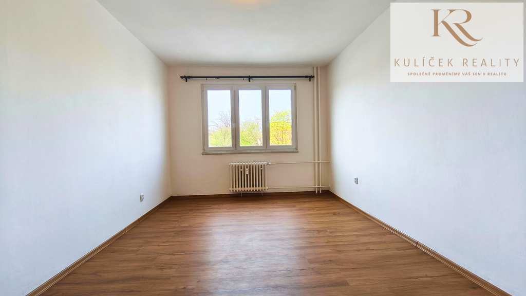 KULÍČEK Reality - Pronájem bytu - Pokoj