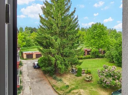 KULÍČEK Reality - Prodej bytu - Pohled z kuchyně | Prodej bytu, 2+1, 58 m²