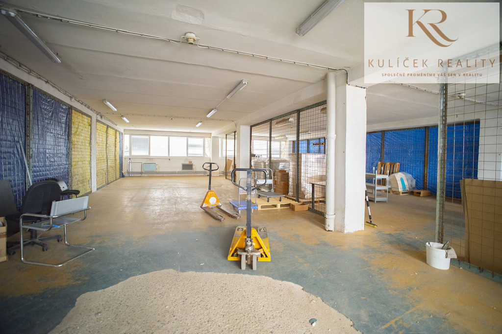 KULÍČEK Reality - Pronájem skladu - Sklad