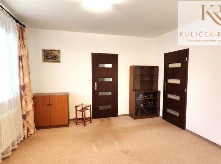 KULÍČEK Reality - Prodej bytu - Obývací pokoj | Prodej bytu, 2+1, 45 m²