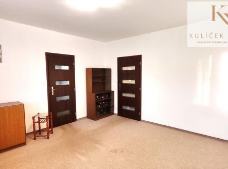 KULÍČEK Reality - Prodej bytu - Obývací pokoj | Prodej bytu, 2+1, 45 m²