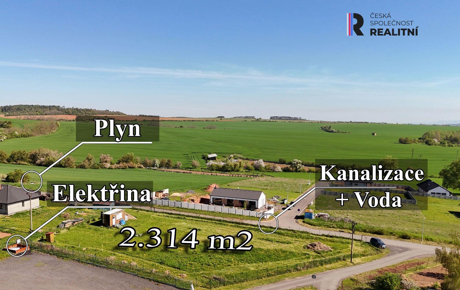 Prodej pozemku pro rekreaci i stavbu RD. S výhledem na rozhlednu, 2314m2, Valovská, Kryry