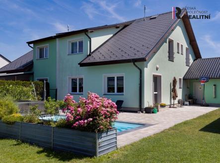 Prodej - dům/vila, 197 m²